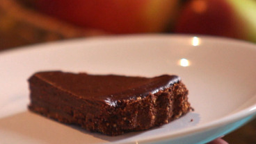 Tarta czekoladowa ze spodem bez pieczenia